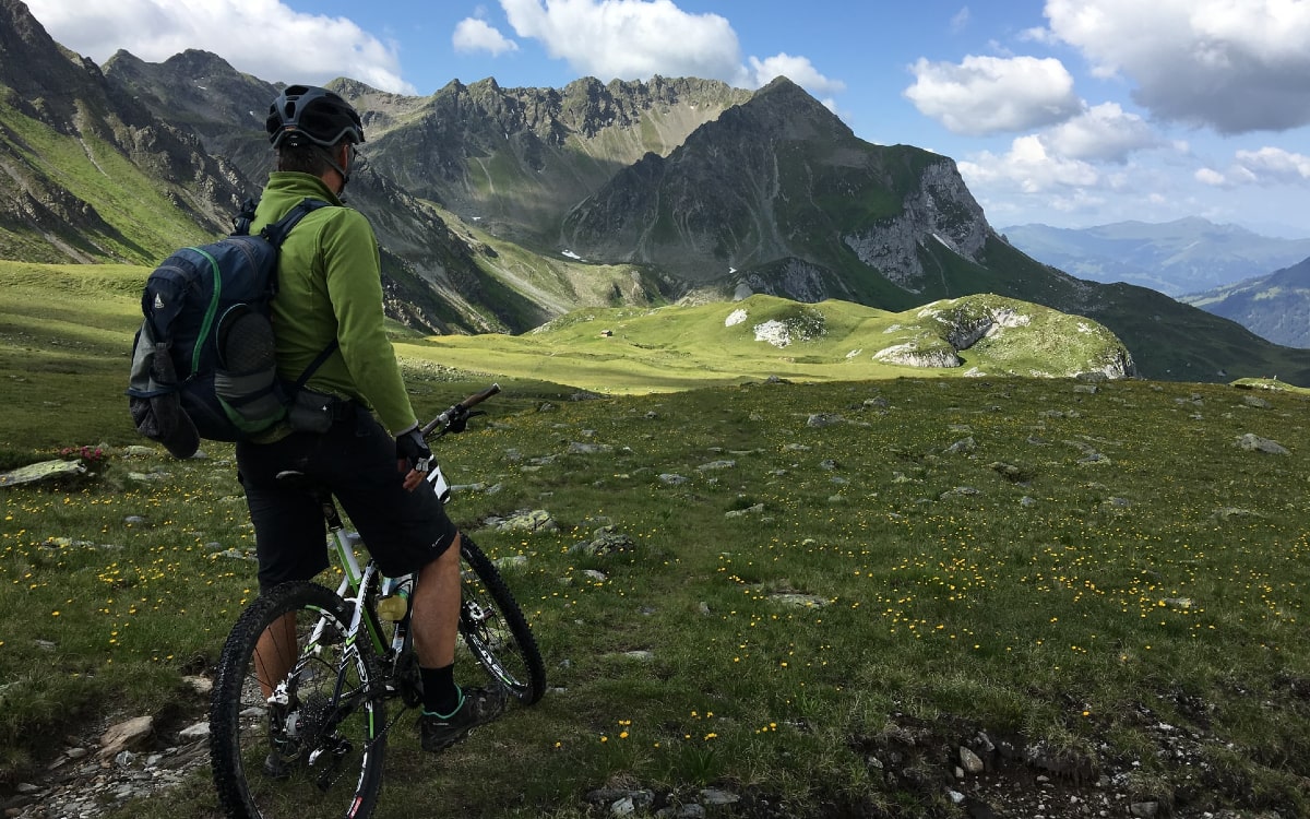 Radtour planen f&uuml;r den Berg - Nur mit Mountainbike