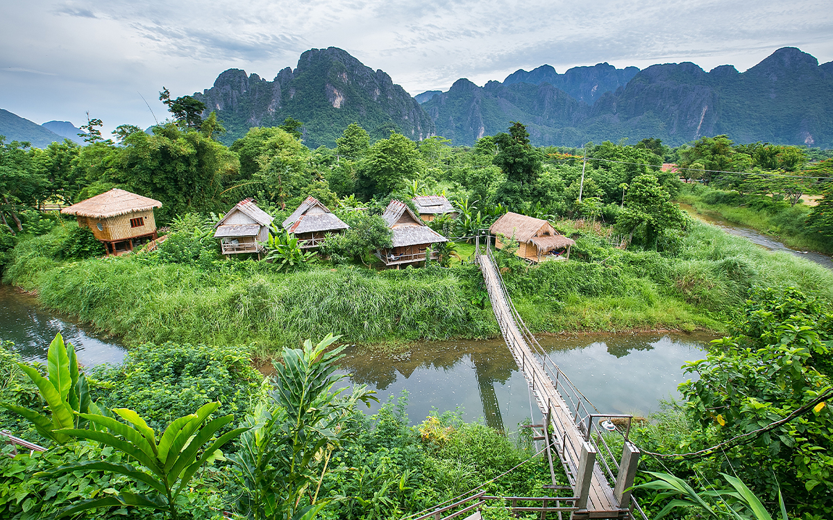 Bungalows am Fluss in Vang Vieng, Laos